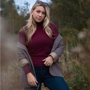 Women's Burgundy Turtleneck Sweater